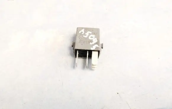 Mini One - Cooper R50 - 53 Other relay 61361393415 61.36-1393415