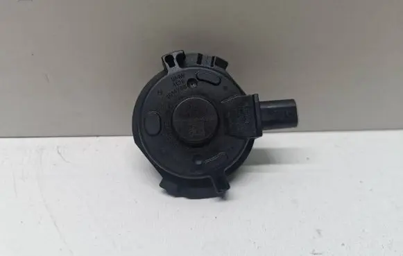 BMW X1 F48 F49 Camshaft vanos timing valve 7614288