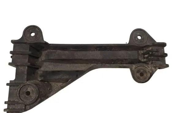 Audi A6 S6 C4 4A Front bumper mounting bracket 4A0807283A