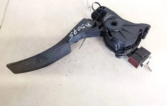 Chevrolet Cruze Accelerator throttle pedal 13252702ea 13252702