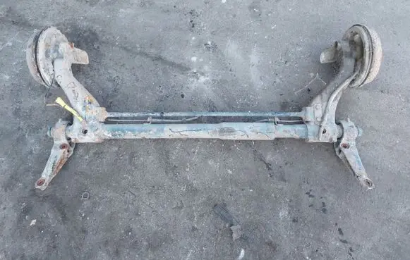 Renault Kangoo I Rear axle beam 