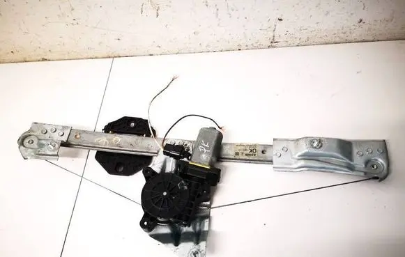 Dacia Logan II Sliding door window regulator with motor 807213282r