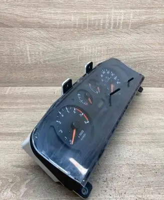 Nissan Terrano Speedometer (instrument cluster) 248107P006 248407P006 ForPetrolLHD