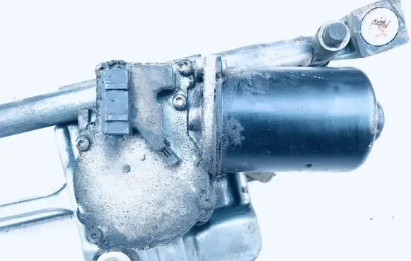 Ford Mondeo MK II Wiper motor