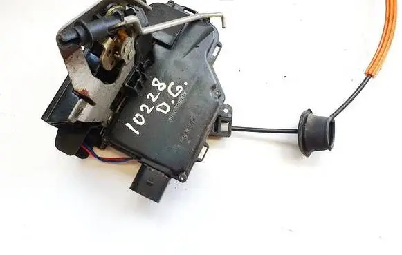 Audi A4 S4 B6 8E 8H Rear door lock 4b0839016b