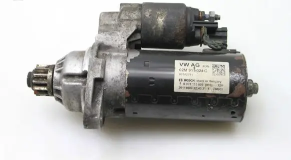 Volkswagen Tiguan Starter motor 02M911024C