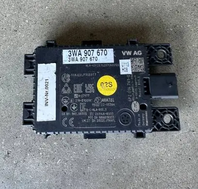 Volkswagen PASSAT B8 Blind spot module 3W0907670