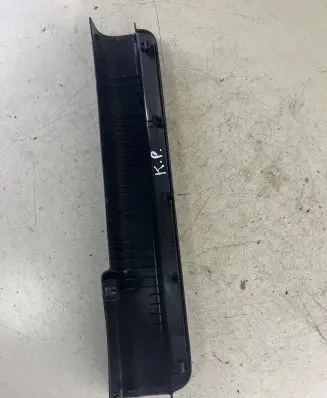 Suzuki Ignis Front sill trim cover 7616181P0 7616181P0L