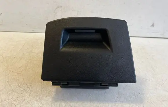 BMW X6 F16 Glove box 9283670