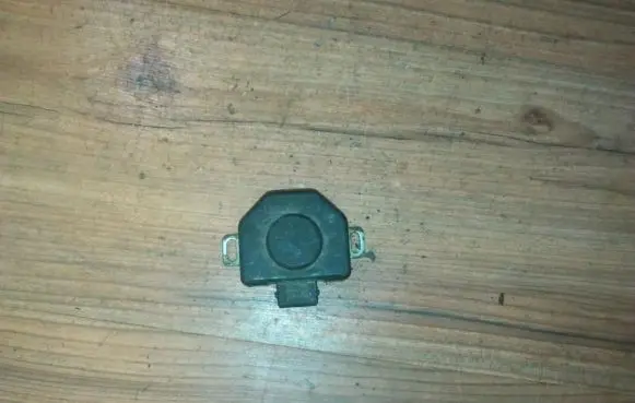 Volvo 760 Throttle valve position sensor 0280120301