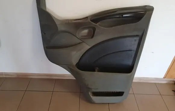 Iveco Daily 4th gen Front door card panel trim