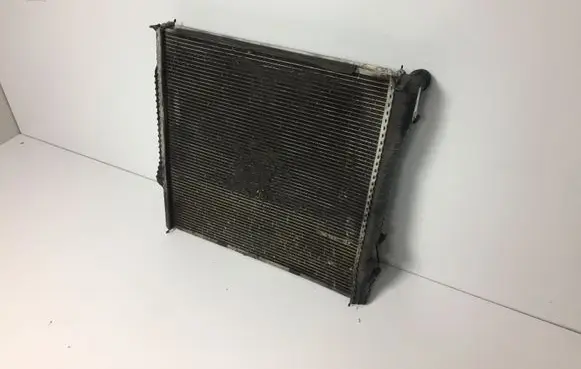 BMW X5 E53 Coolant radiator 7544668