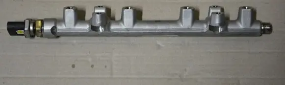 Volkswagen Golf VII Fuel main line pipe 05E13332004C906054C