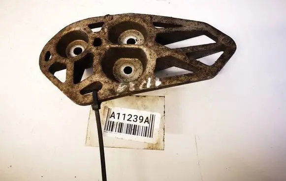 Honda Civic IX Engine mounting bracket 