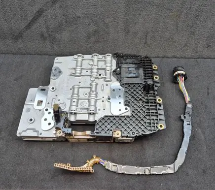 Audi A8 S8 D3 4E Transmission gearbox valve body 4E0910156J 09E927156A 0007146