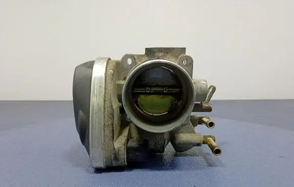 Volkswagen Golf IV Throttle body valve 06A133062AB