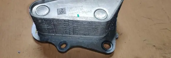Chevrolet Malibu Oil filter mounting bracket 12678774