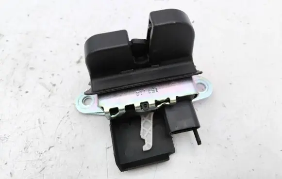 Audi A1 Loading door lock 231748 2G6827505B