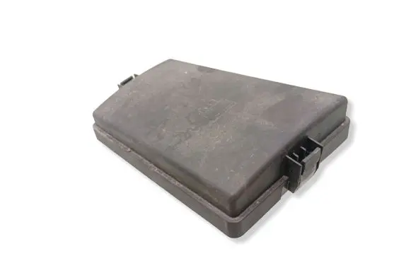 Audi A3 S3 8V Fuse box cover 5Q0937132A