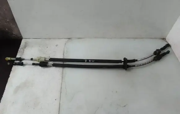 Mercedes-Benz B W245 Gear shift cable linkage 
