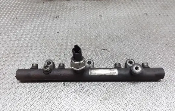Peugeot 307 Fuel main line pipe 9640387980