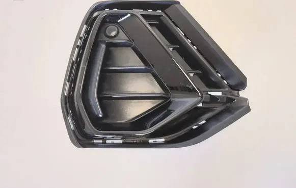 Audi Q3 F3 Front bumper lower grill AU326U3 83A807682D
