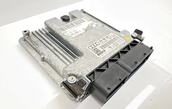 Audi A6 S6 C6 4F Engine control unit/module 4F0907401C 4F0910402E 0281013610