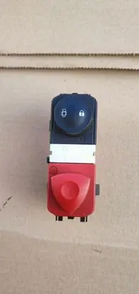 Renault Megane II Hazard light switch 8200095493