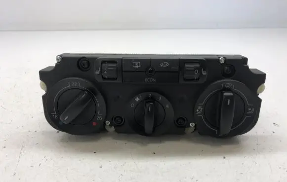 Volkswagen Golf V Climate control unit