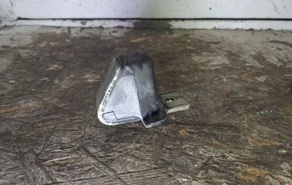 Renault Trafic II (X83) Sliding door check strap stopper 312382E 65706