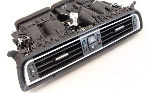 BMW 7 F01 F02 F03 F04 Dash center air vent grill 911585908