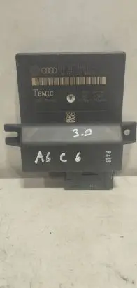 Audi A6 S6 C6 4F Gateway control module 4F0907468D 4F0910468A
