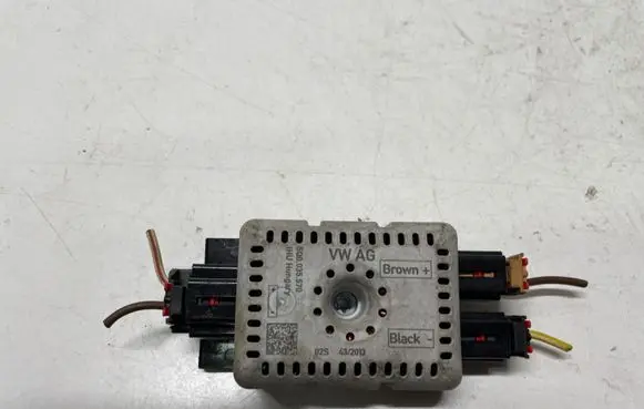 Volkswagen Golf VII Other control units/modules 5Q0035570