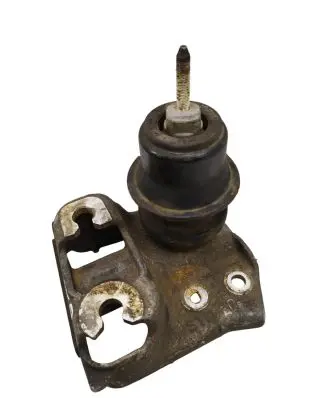 Subaru Outback Engine mount bracket