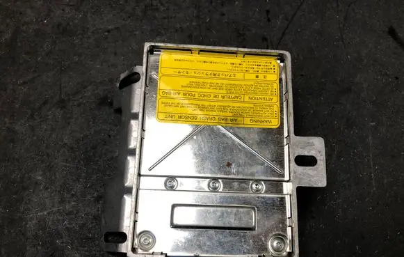 Mazda 626 Airbag control unit/module 12192601 M1V5J27BB04
