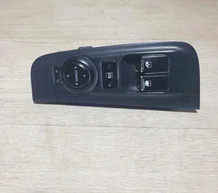 Hyundai H-1, Starex, Satellite Electric window control switch