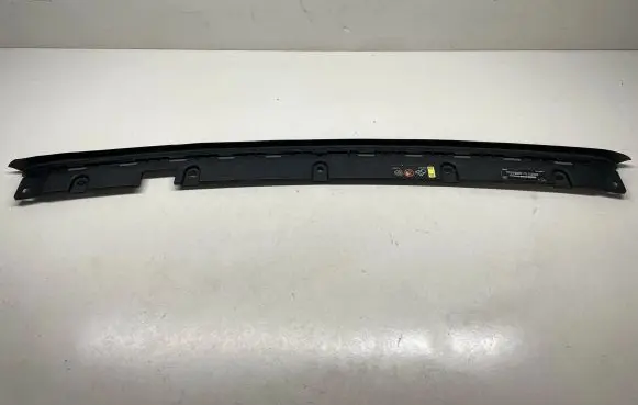 Volvo XC90 Radiator trim 31383730
