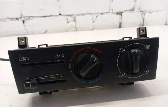 Peugeot 406 Climate control unit 9184941002 69150001 652549F