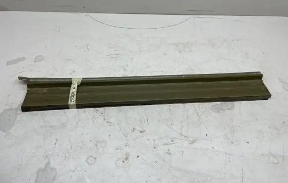 Mercedes-Benz S W116 Front sill trim cover A1166800135 1166800135