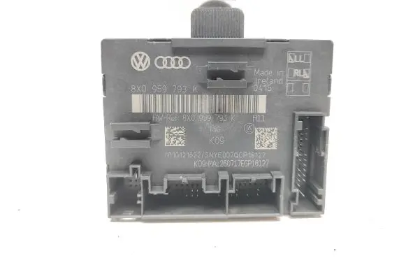 Audi A1 Door control unit/module 8X0959793K