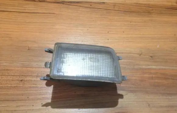 Volkswagen Golf III Front indicator light 8580501