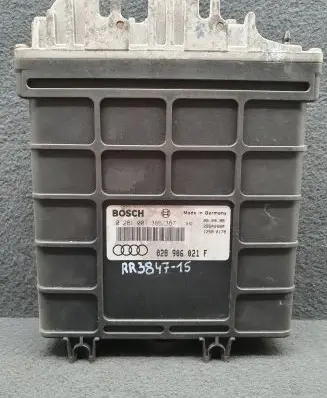 Audi A4 S4 B5 8D Engine control unit/module 028906021F 0281001366