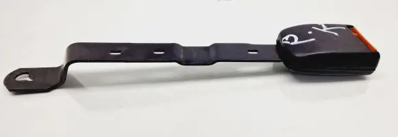 Volkswagen Golf III Front seatbelt buckle 1H0857755