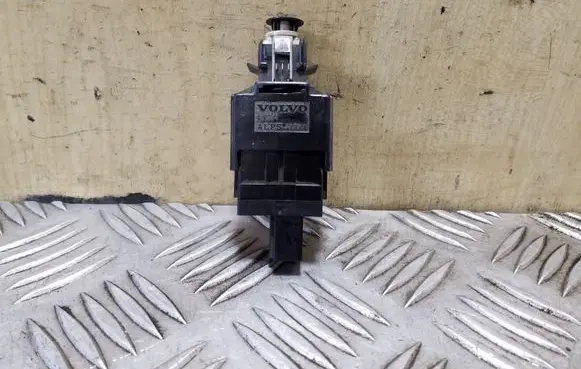 Brake pedal sensor switch