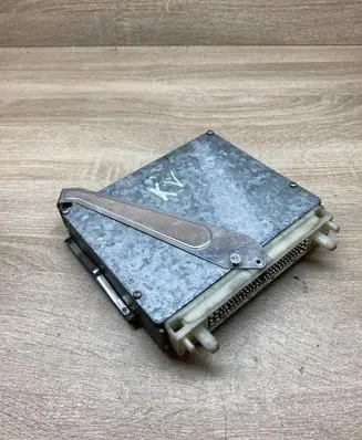 Volvo 850 Engine control unit/module ECU 9146966 P9146966