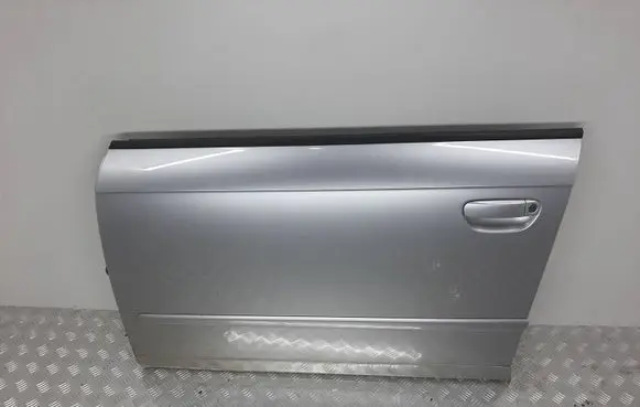 Audi A4 S4 B7 8E 8H Front door