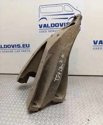 Volkswagen Transporter - Caravelle T5 Engine mounting bracket 7E0199370