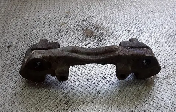 Mercedes-Benz Sprinter W901 W902 W903 W904 Front Brake Caliper Pad/Carrier 
