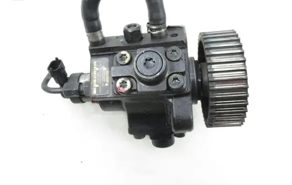 Opel Vectra C Fuel injection high pressure pump 0055193731 0445010097