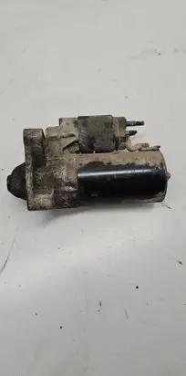 Renault Megane III Starter motor 8200741476 0001108429